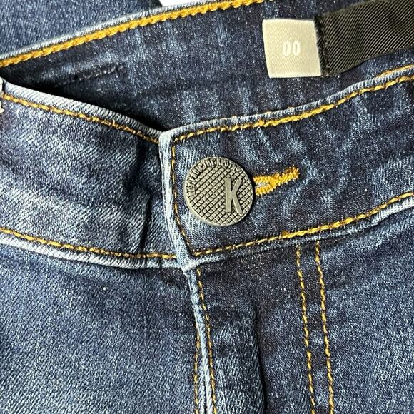 KUT FROM THE KLOTH Womens Catherine Boyfriend Jeans Medium Wash Size 00 Mid Rise - Picture 5 of 7